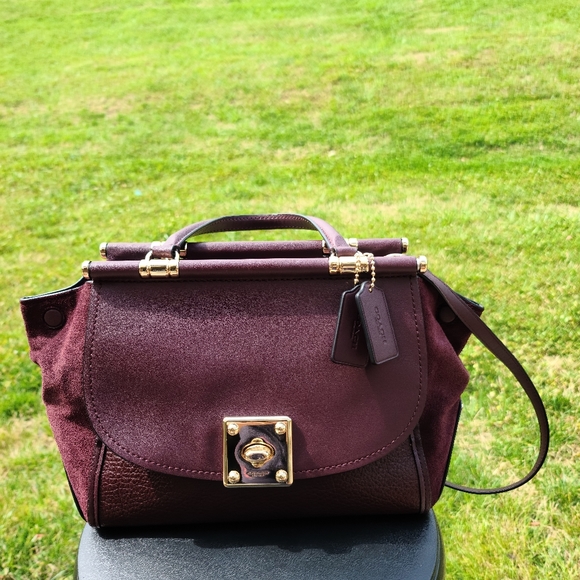 COACH - Picture 3 of 12